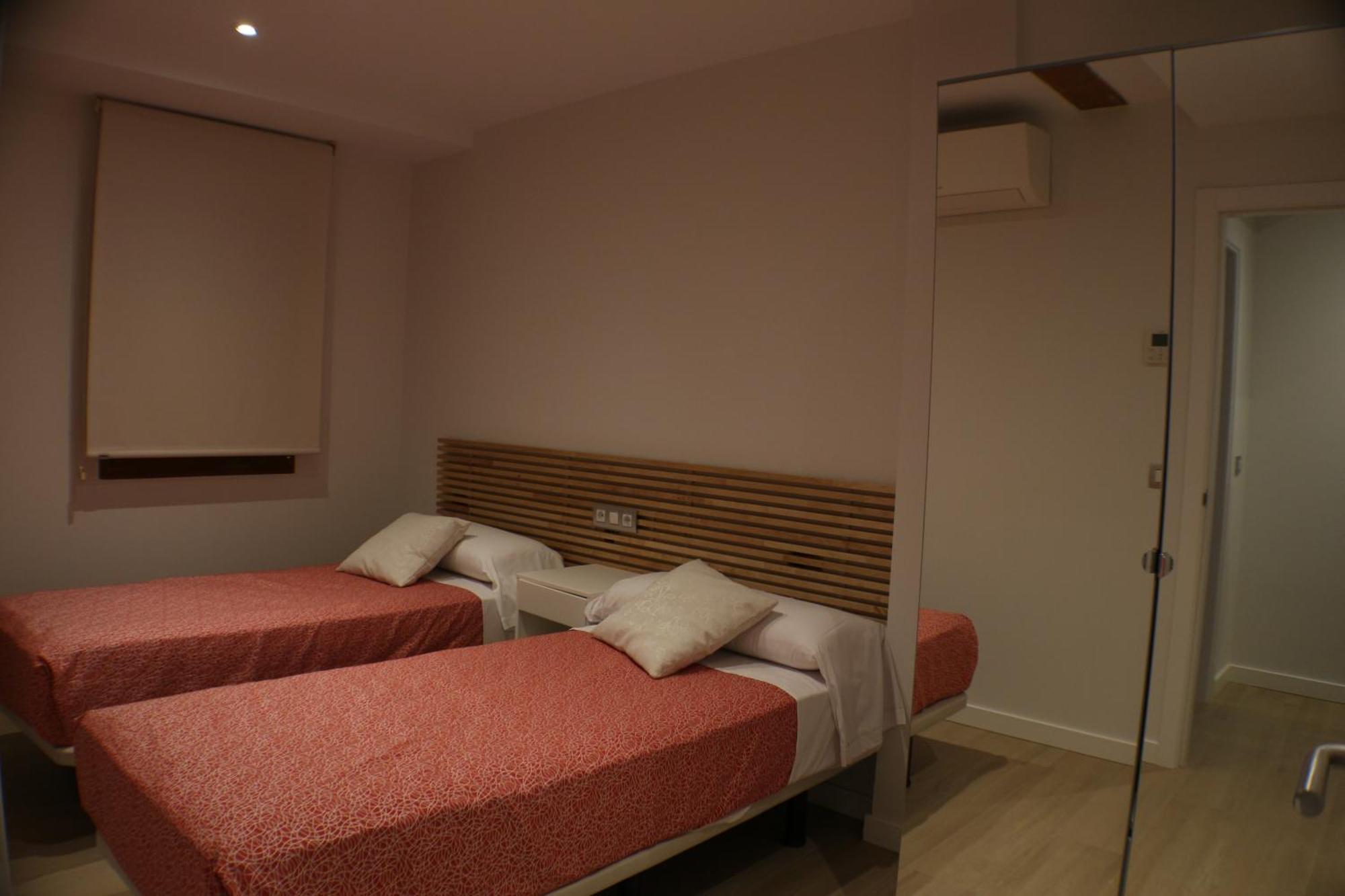Apartamentos Picos De Europa Сантандер Екстериор снимка